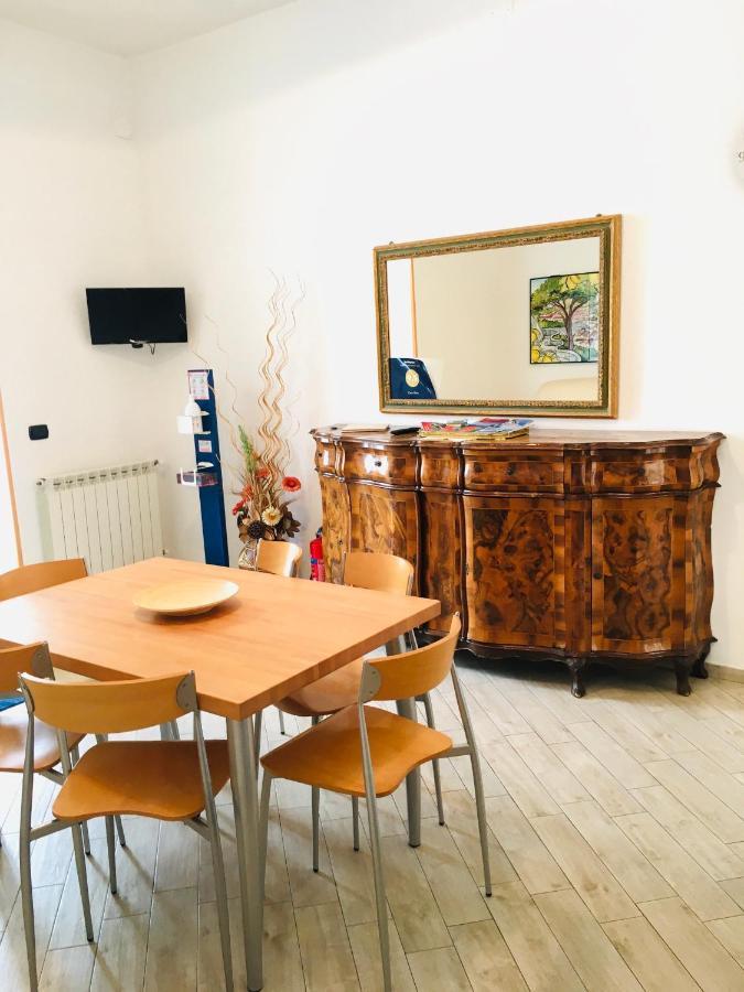 דירות אג'רולה Casa Nina מראה חיצוני תמונה