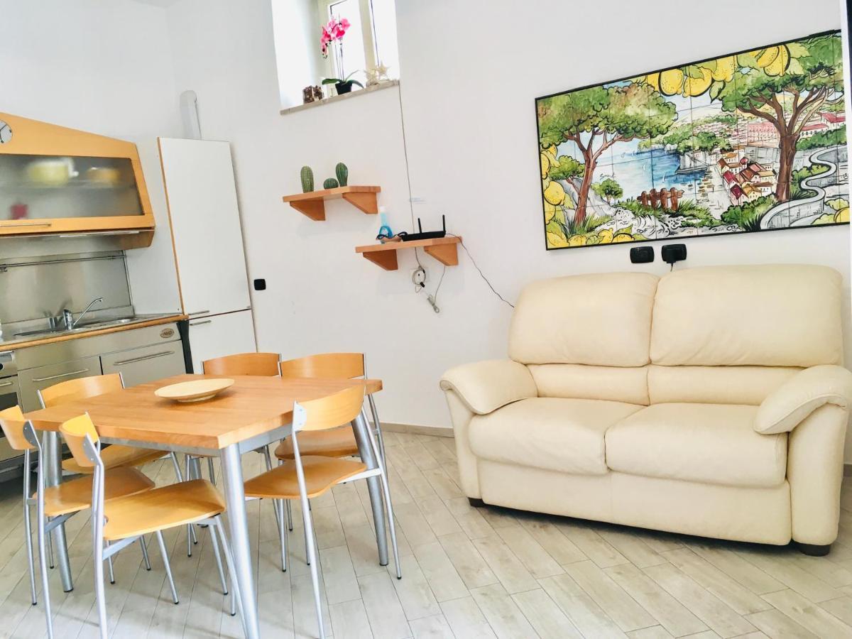 דירות אג'רולה Casa Nina מראה חיצוני תמונה