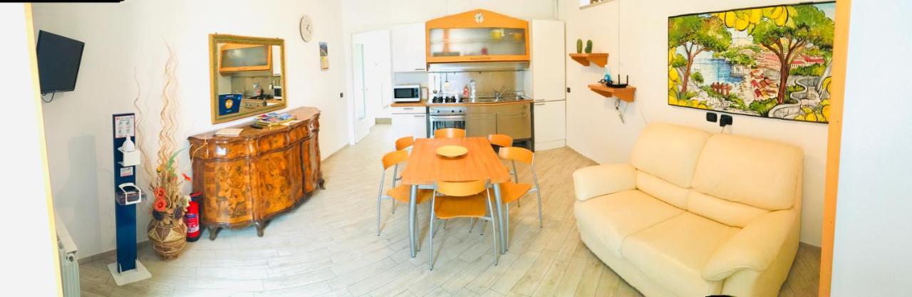 דירות אג'רולה Casa Nina מראה חיצוני תמונה